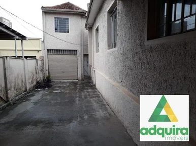 Casa à Venda 3 Quartos, 3 Vagas, 250m², Centro