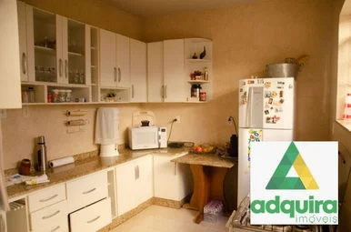 Casa à Venda 4 Quartos, 3 Suites, 4 Vagas, 495m², Centro