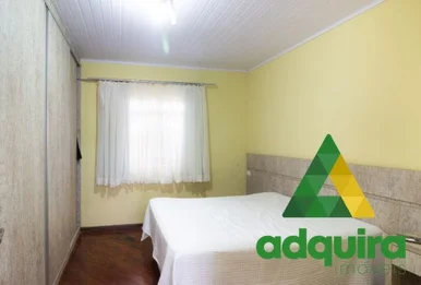 Casa à Venda 4 Quartos, 2 Suites, 5 Vagas, 363m², Nova Rússia