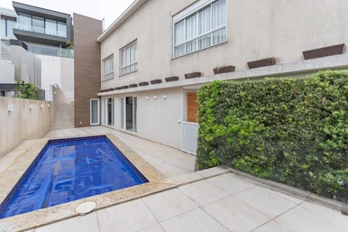 <strong>Casa para venda 4 Quartos, 2 Suites, 2 Vagas, 400M², Estrela</strong>