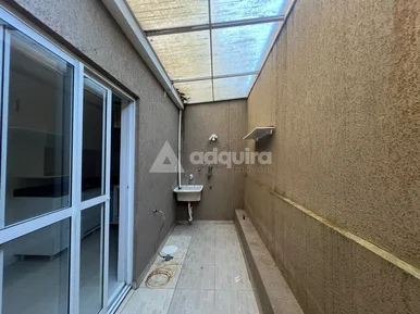 Sobrado Para Locação 2 Quartos, 1 Vaga, Jardim Carvalho