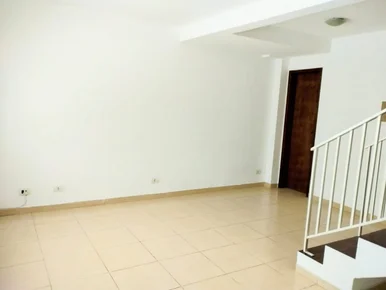 Casa à Venda 3 Quartos, 1 Vaga, 80m², Jardim Carvalho