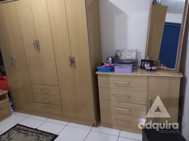 Casa à Venda 2 Quartos, 1 Vaga, 87.55m², Uvaranas