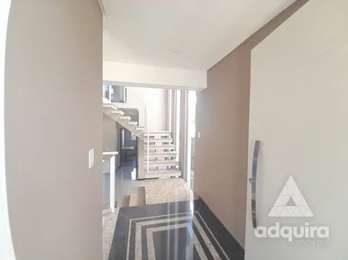 Casa à Venda, Condomínio Fechado, 3 Quartos, 1 Suite, 4 Vagas, 300.38m²
