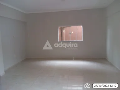 Casa à Venda 3 Quartos, 1 Suite, 2 Vagas, 462m², Neves