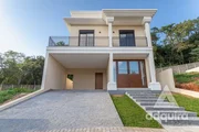<strong>Casa no condomínio Vale dos Vinhedos, contendo 4 suítes</strong>