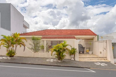 <strong>Casa à Venda, Orfãs, Ponta Grossa, PR</strong>