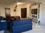 <strong>Casa à venda 4 Quartos, 3 Suites, 1 Vaga, 420M², Uvaranas, P</strong>