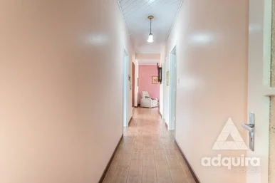 Casa à Venda 2 Quartos, 1 Suite, 1 Vaga, 390.98m², Centro