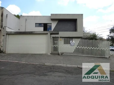 Casa à Venda 4 Quartos, 1 Suite, 4 Vagas, 364m², Centro