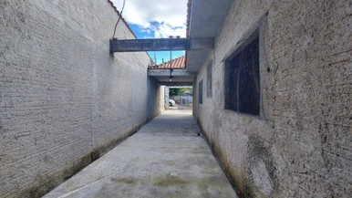 Casa à Venda 3 Quartos, 2 Vagas, 294m², Jardim Carvalho, Ponta Grossa - Pr