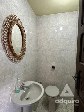 Casa à Venda 462m², Centro, Ponta Grossa - Pr