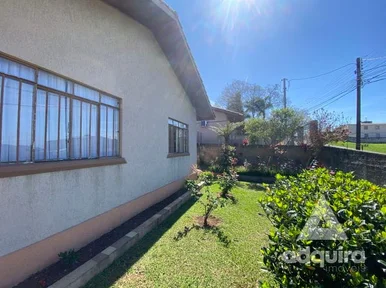 Casa à Venda 3 Quartos, 2 Vagas, 495m², Uvaranas