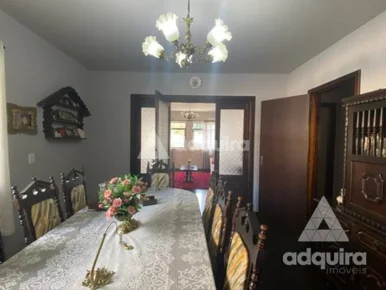 Casa à Venda 3 Quartos, 1 Suite, 3 Vagas, 616m², Uvaranas