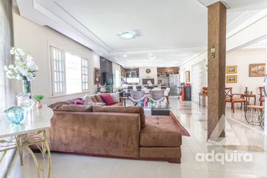 Casa à Venda 3 Quartos, 1 Suite, 2 Vagas, 2000m², Jardim Carvalho
