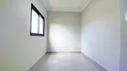 <strong>Casa à venda 3 Quartos, 1 Suite, 2 Vagas, 105M², Uvaranas, P</strong>