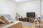 <strong>Casa à venda 3 Quartos, 2 Suites, 6 Vagas, 645M², Uvaranas, </strong>