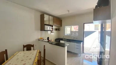 Casa à Venda 2 Quartos, 3 Vagas, 140m², Colônia Dona Luíza