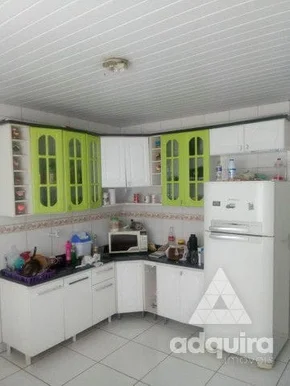 Casa à Venda 5 Quartos, 3 Vagas, 560m², Nova Rússia