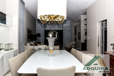 Casa à Venda 5 Quartos, 5 Suites, 10 Vagas, 615m², Estrela
