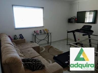Casa à Venda 3 Quartos, 2 Suites, 2 Vagas, 190m², Ronda, Ponta Grossa - Pr