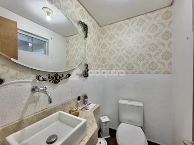Casa Com Piscina , 4 Quartos Sendo 2 Suites, 2 Vagas, 190m², Ronda