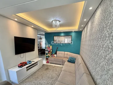 Casa Com Piscina , 4 Quartos Sendo 2 Suites, 2 Vagas, 190m², Ronda
