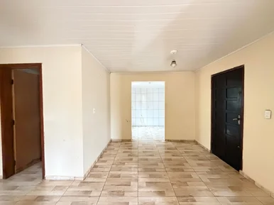 Casa Para Locação 2 Quartos, 1 Vaga, 70m², Colônia Dona Luíza, Ponta Grossa - Pr