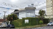 <strong>Casa à venda e locação - 4 Quartos, 4 Suites, 3 Vagas, 410M²</strong>