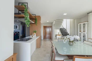 Casa Semimobiliada, à Venda E Locação, Em Condomínio Fechado, Ecoville I