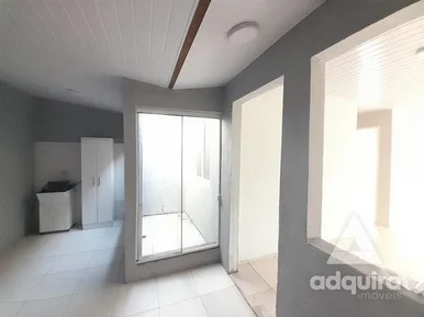 Casa Para Venda 2 Quartos, 1 Vaga, 90.85m², Cará-cará, Ponta Grossa - Pr