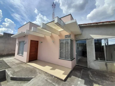 <strong>Casa térrea de esquina para venda no Boa Vista</strong>