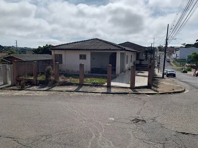 Casa De Esquina à Venda, Uvaranas, Ponta Grossa, Pr