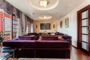 <strong>Casa com Piscina e Amplo Terreno à venda, 495m² de terreno e</strong>