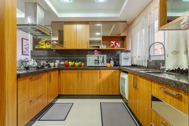 Casa à Venda, 4 Quartos, 365m², Orfãs, Ponta Grossa, Pr