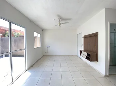 Casa Em Condomínio Fechado, Semimobiliada, Para Venda E Locação, Boa Vista