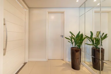 Casa Semimobiliada Para Locação, 3 Quartos(sendo 1 Síte)