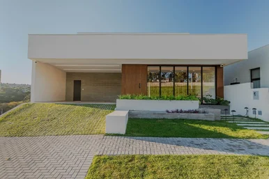 <strong>Casa mobiliada e com piscina à venda, Orfãs, Ponta Grossa, P</strong>