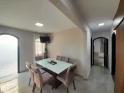 <strong>? Casa Térrea, Semimobiliada com Sala Comercial Independente</strong>