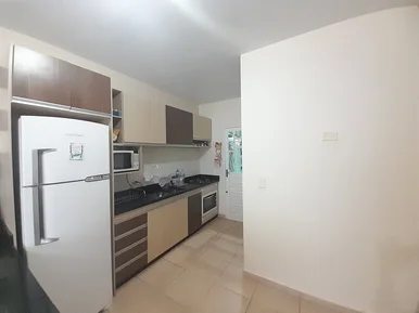 ótima Casa, Semimobiliada Para Venda, 3 Quartos