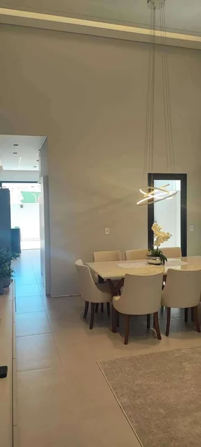<strong>Casa no Condomínio Reserva Ecoville, com 3 quartos  (1 suite</strong>