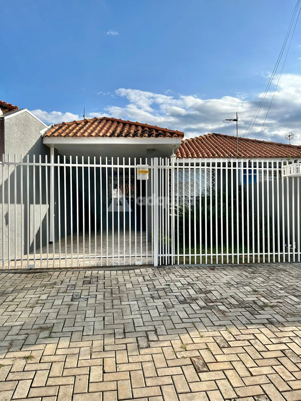Casa à Venda No Jardim Veneza