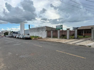 Casa Comercial à Venda, Av Dom Pedro I, Oficinas, Ponta Grossa