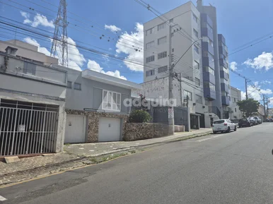 Casa Comercial No Centro