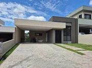 <strong>Casa em condomínio com 3 suítes à venda, Colônia Dona Luíza,</strong>