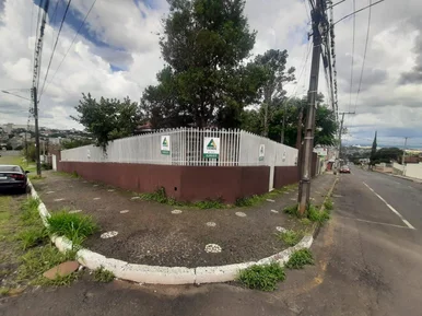 Casa à Venda, Rua Dos Operários Contendo Quartos -  Olarias, Ponta Grossa
