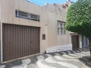 <strong>Casa à venda 4 quartos, 3 banheiros, 4 vagas de garagem- Cen</strong>