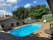 <strong>Casa com piscina à venda, Oficinas, Ponta Grossa, PR</strong>