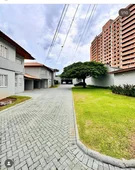 <strong>Sobrado em Condomínio à venda - 03 quartos (01 suíte), 03 ba</strong>