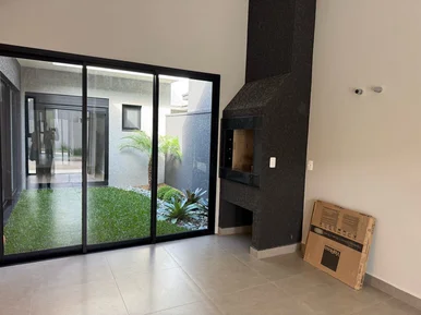 Casa à Venda, Cond Eos, Ponta Grossa, Pr